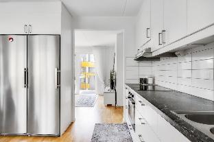 Bright Apartment Close To Nature Stockholm City