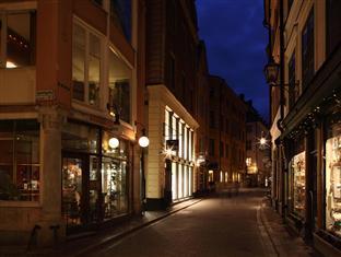 Clas på Hörnet Hotell