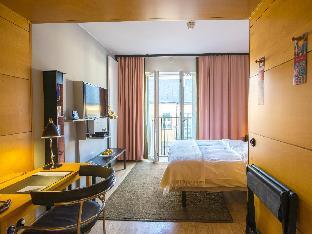 Hotel Rival