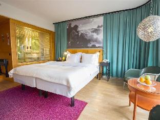 Hotel Rival
