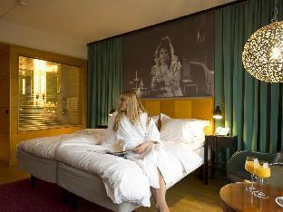 Hotel Rival
