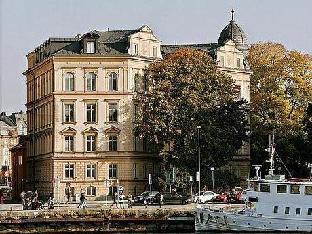 Lydmar Hotel