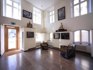 Lydmar Hotel