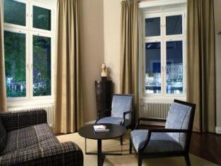 Lydmar Hotel