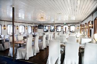 Mälardrottningen Yacht Hotel & Restaurant