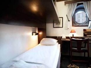 Mälardrottningen Yacht Hotel & Restaurant