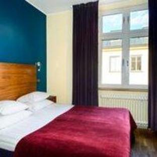 Rex Hotel