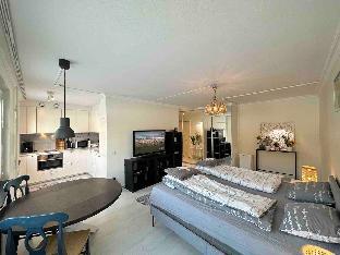 Semestervänligt lägenhet  Med känsla av lyx